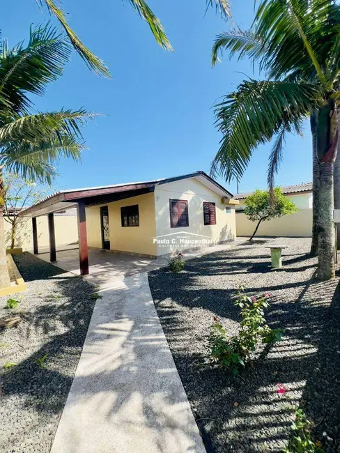 Foto 1 de Casa com 2 quartos à venda, 178m2 em Balneario Arroio Do Silva - SC