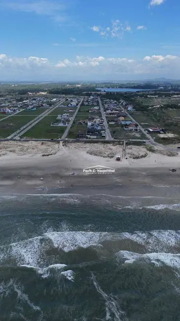 Foto 2 de Terreno / Lote à venda, 300m2 em Ararangua - SC