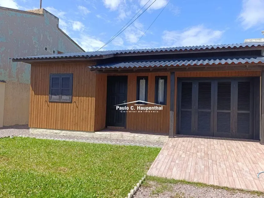 Foto 2 de Casa com 3 quartos à venda, 270m2 em Balneario Arroio Do Silva - SC