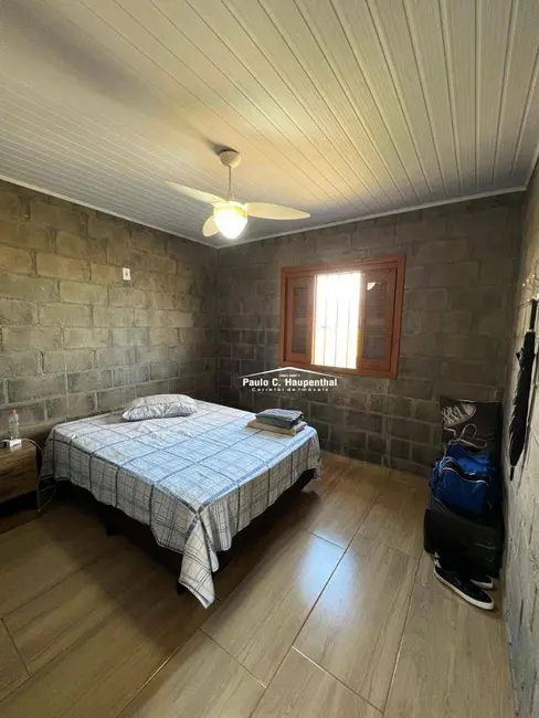 Foto 7 de Casa com 2 quartos à venda, 300m2 em Balneario Arroio Do Silva - SC