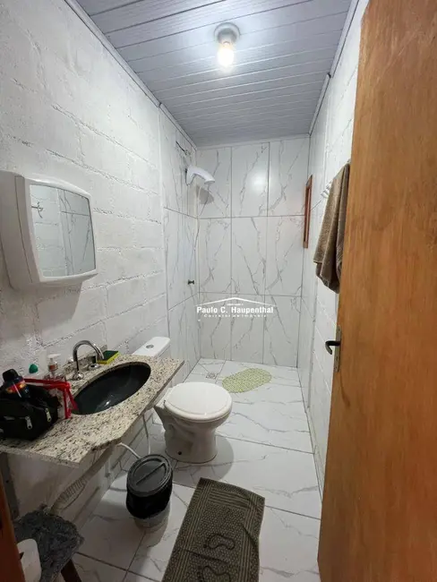 Foto 8 de Casa com 2 quartos à venda, 300m2 em Balneario Arroio Do Silva - SC