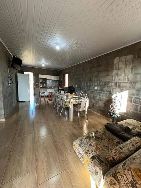 Foto 3 de Casa com 2 quartos à venda, 300m2 em Balneario Arroio Do Silva - SC