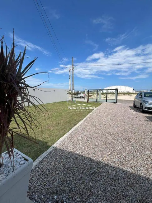 Foto 3 de Casa com 2 quartos à venda, 360m2 em Balneario Arroio Do Silva - SC