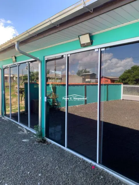 Foto 3 de Casa com 4 quartos à venda e para alugar, 300m2 em Balneario Arroio Do Silva - SC