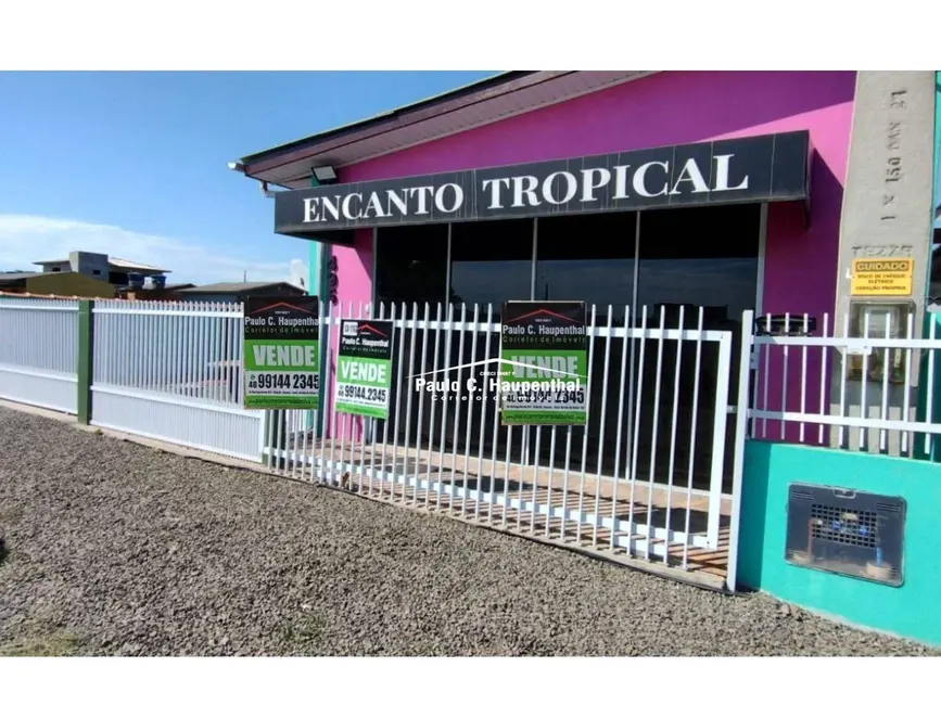 Foto 2 de Casa com 4 quartos à venda, 300m2 em Balneario Arroio Do Silva - SC