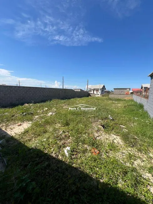Foto 3 de Terreno / Lote à venda, 300m2 em Balneario Arroio Do Silva - SC