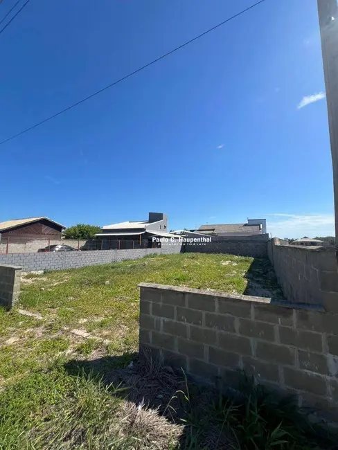 Foto 6 de Terreno / Lote à venda, 300m2 em Balneario Arroio Do Silva - SC
