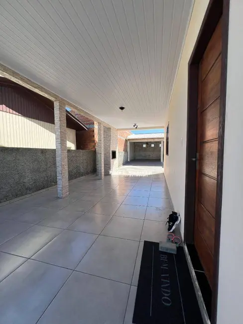 Foto 2 de Casa com 2 quartos à venda, 312m2 em Balneario Arroio Do Silva - SC