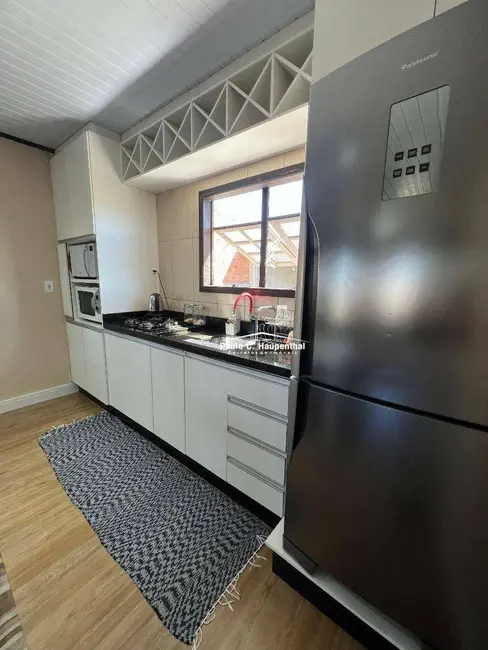 Foto 4 de Casa com 2 quartos à venda, 312m2 em Balneario Arroio Do Silva - SC