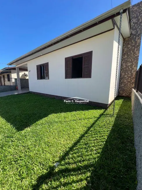 Foto 1 de Casa com 2 quartos à venda, 312m2 em Balneario Arroio Do Silva - SC