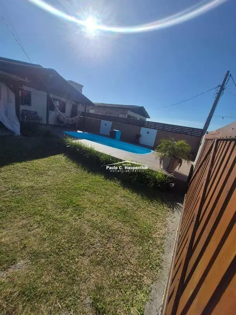 Foto 3 de Casa com 3 quartos à venda, 300m2 em Balneario Arroio Do Silva - SC