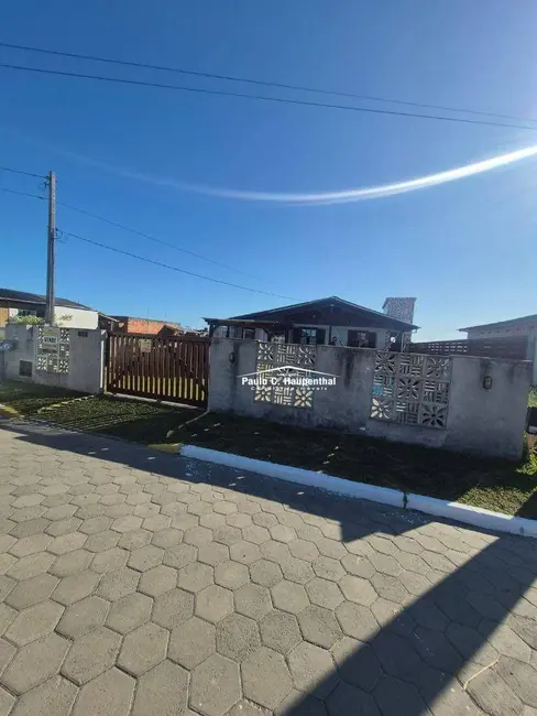 Foto 1 de Casa com 3 quartos à venda, 300m2 em Balneario Arroio Do Silva - SC