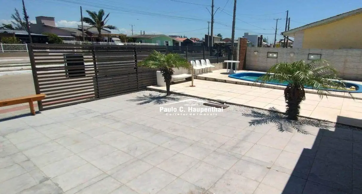 Foto 5 de Casa com 3 quartos à venda, 260m2 em Balneario Arroio Do Silva - SC