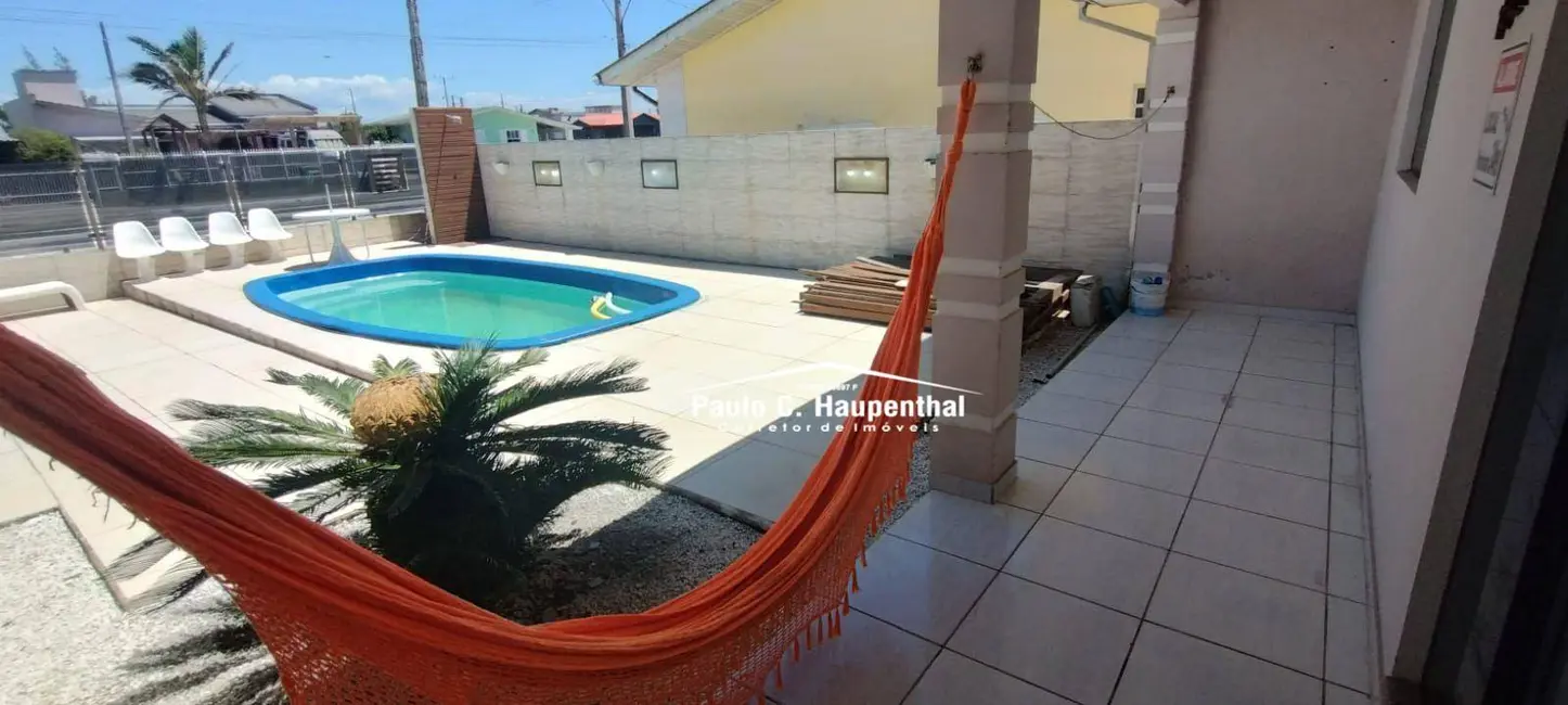 Foto 3 de Casa com 3 quartos à venda, 260m2 em Balneario Arroio Do Silva - SC