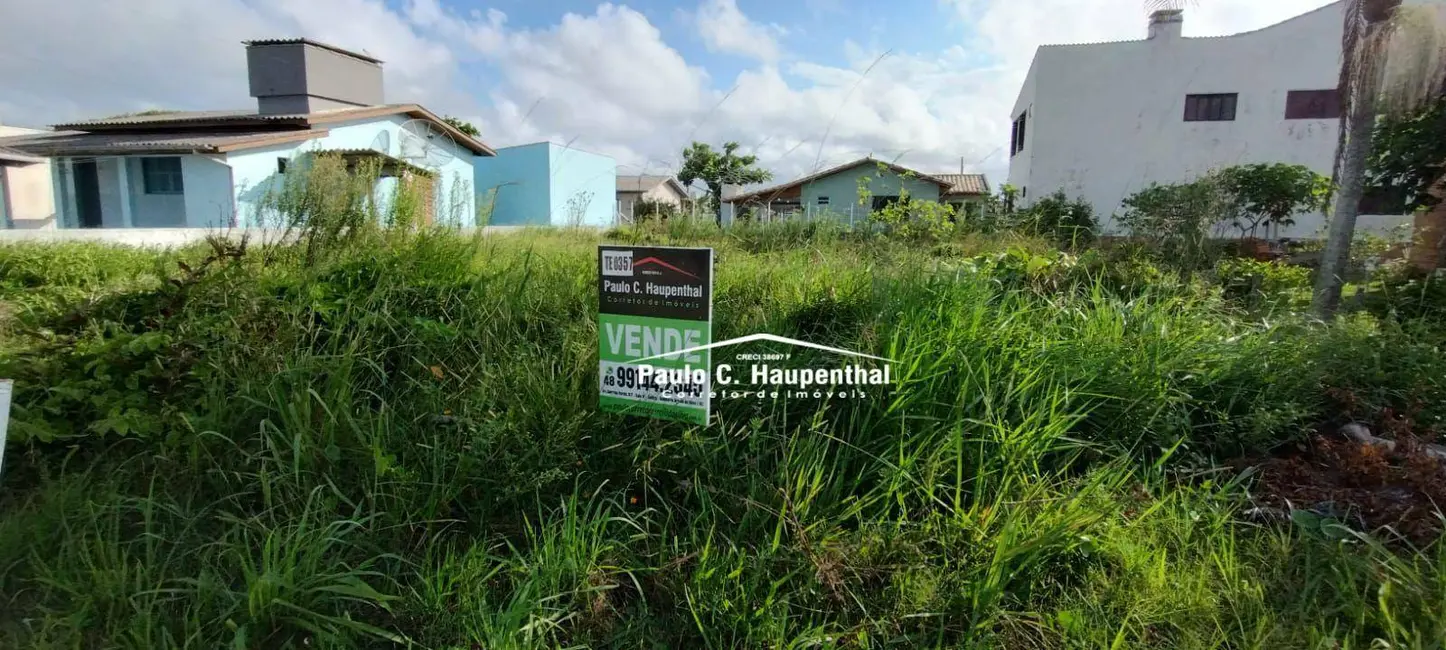 Foto 1 de Terreno / Lote à venda, 375m2 em Balneario Arroio Do Silva - SC