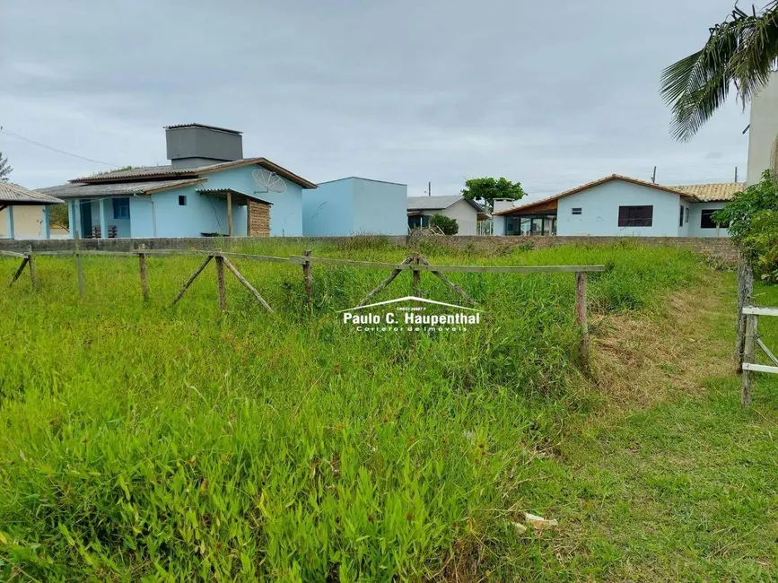 Foto 3 de Terreno / Lote à venda, 375m2 em Balneario Arroio Do Silva - SC