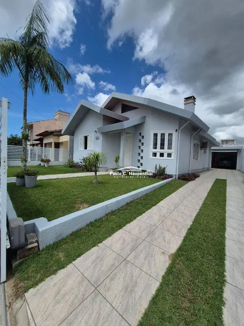 Foto 2 de Casa com 4 quartos à venda, 383m2 em Nova Divinéia, Ararangua - SC