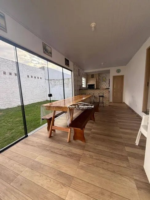 Casa com 3 quartos à venda, 300m2 em Balneario Arroio Do Silva - SC - imagem 1 Foto 1 de Casa com 3 quartos à venda, 300m2 em Balneario Arroio Do Silva - SC