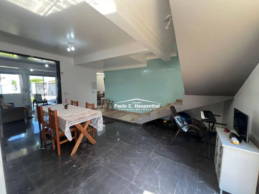 Foto 9 de Casa com 3 quartos à venda, 360m2 em Centro, Balneario Arroio Do Silva - SC