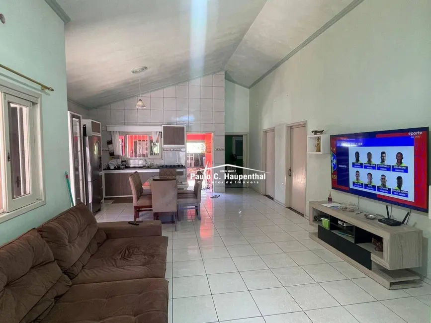 Foto 4 de Casa com 3 quartos à venda, 324m2 em Centro, Ararangua - SC