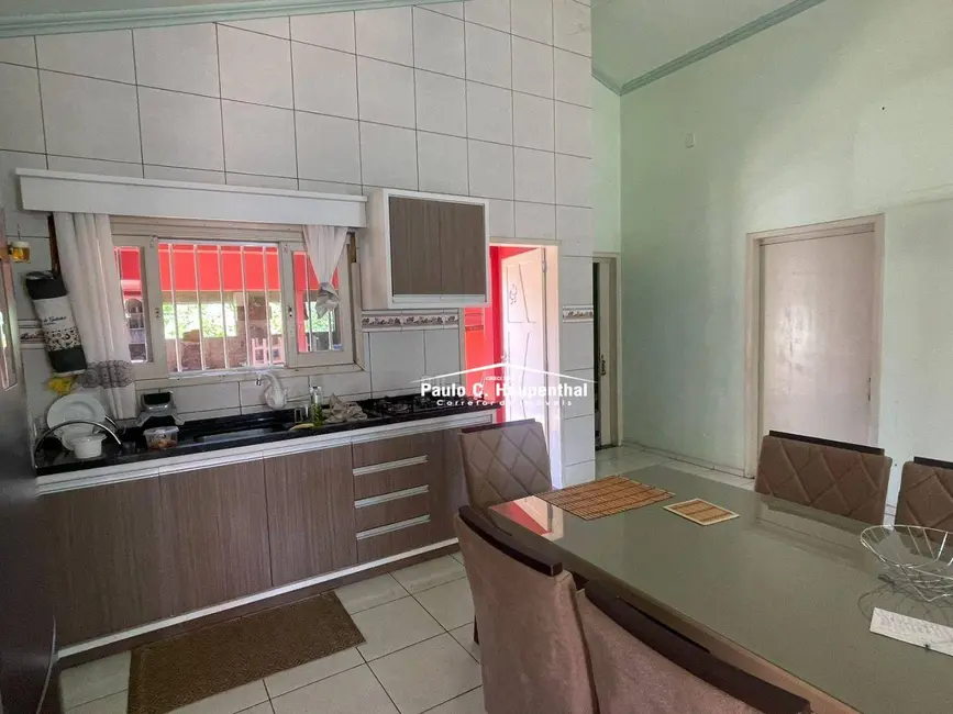 Foto 7 de Casa com 3 quartos à venda, 324m2 em Centro, Ararangua - SC