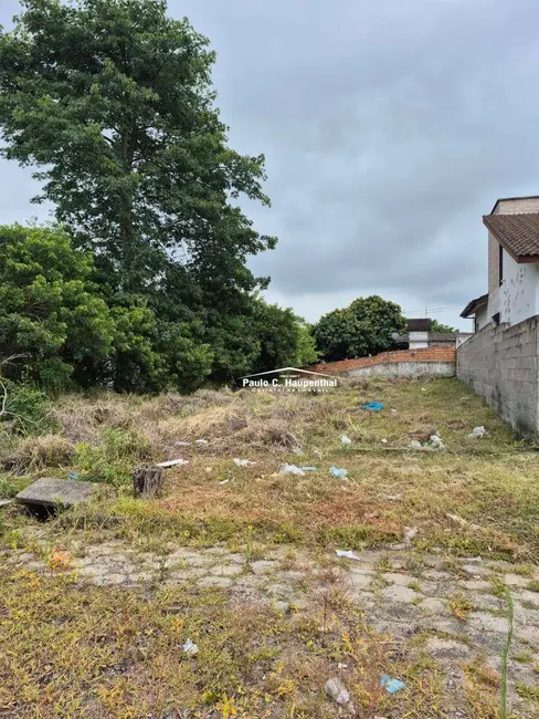 Foto 1 de Terreno / Lote à venda, 297m2 em Centro, Ararangua - SC