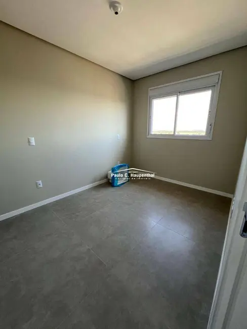 Apartamento com 3 quartos à venda, 87m2 em Balneario Arroio Do Silva - SC - imagem 4 Foto 4 de Apartamento com 3 quartos à venda, 87m2 em Balneario Arroio Do Silva - SC