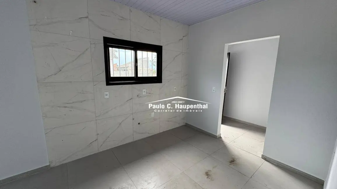 Foto 8 de Casa com 3 quartos à venda, 168m2 em Ararangua - SC