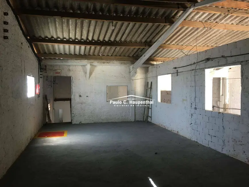 Foto 5 de Armazém / Galpão para alugar, 300m2 em Jardim das Avenidas, Ararangua - SC