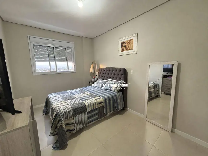 Foto 9 de Apartamento com 3 quartos à venda, 300m2 em Cidade Alta, Ararangua - SC