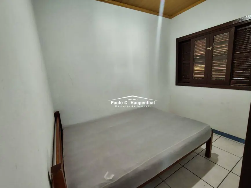 Foto 7 de Casa com 2 quartos à venda, 300m2 em Balneario Arroio Do Silva - SC