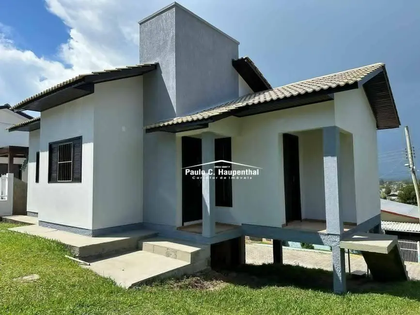 Foto 3 de Casa com 3 quartos à venda, 291m2 em Coloninha, Ararangua - SC