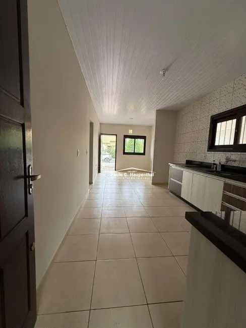 Casa com 3 quartos à venda, 300m2 em Nova Divinéia, Ararangua - SC - imagem 4 Foto 4 de Casa com 3 quartos à venda, 300m2 em Nova Divinéia, Ararangua - SC