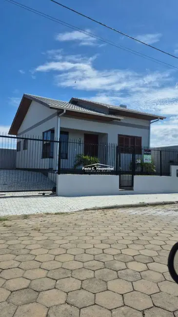 Casa com 2 quartos à venda, 150m2 em Ararangua - SC - imagem 2 Foto 2 de Casa com 2 quartos à venda, 150m2 em Ararangua - SC