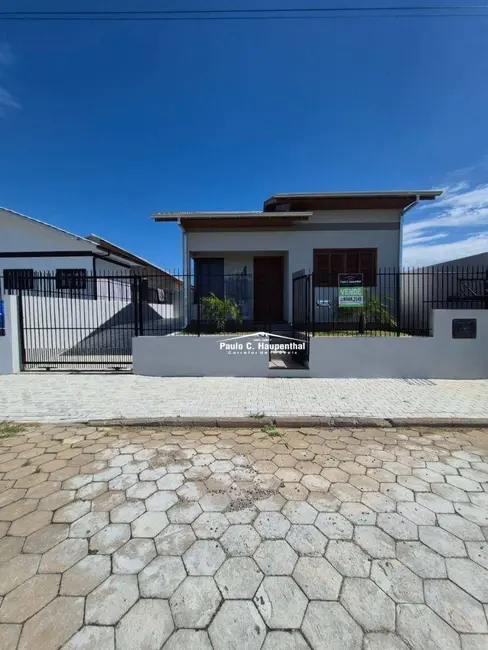 Casa com 2 quartos à venda, 150m2 em Ararangua - SC - imagem 4 Foto 4 de Casa com 2 quartos à venda, 150m2 em Ararangua - SC