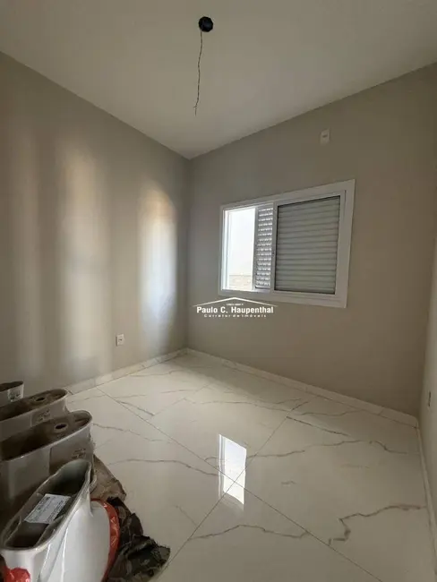 Casa com 3 quartos à venda, 180m2 em Ararangua - SC - imagem 9 Foto 9 de Casa com 3 quartos à venda, 180m2 em Ararangua - SC