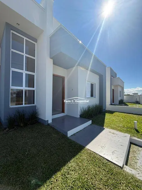 Foto 2 de Casa com 3 quartos à venda, 180m2 em Ararangua - SC