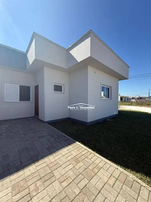 Foto 4 de Casa com 3 quartos à venda, 180m2 em Ararangua - SC
