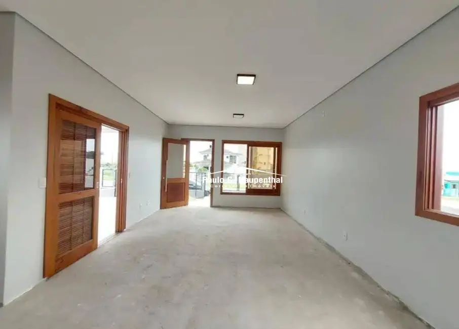 Casa com 3 quartos à venda, 300m2 em Jardim das Avenidas, Ararangua - SC - imagem 8 Foto 8 de Casa com 3 quartos à venda, 300m2 em Jardim das Avenidas, Ararangua - SC