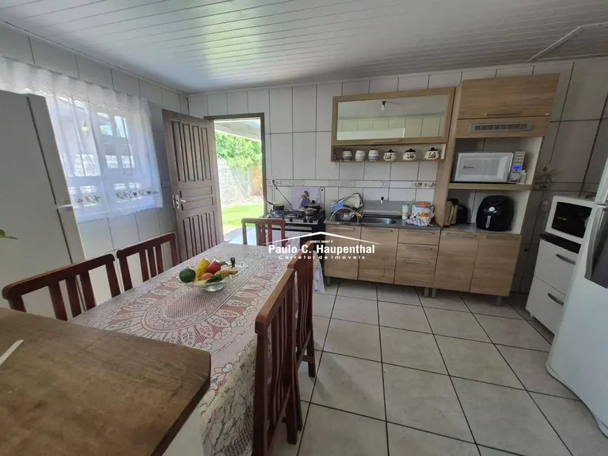 Foto 6 de Casa com 3 quartos à venda, 324m2 em Jardim Cibeli, Ararangua - SC
