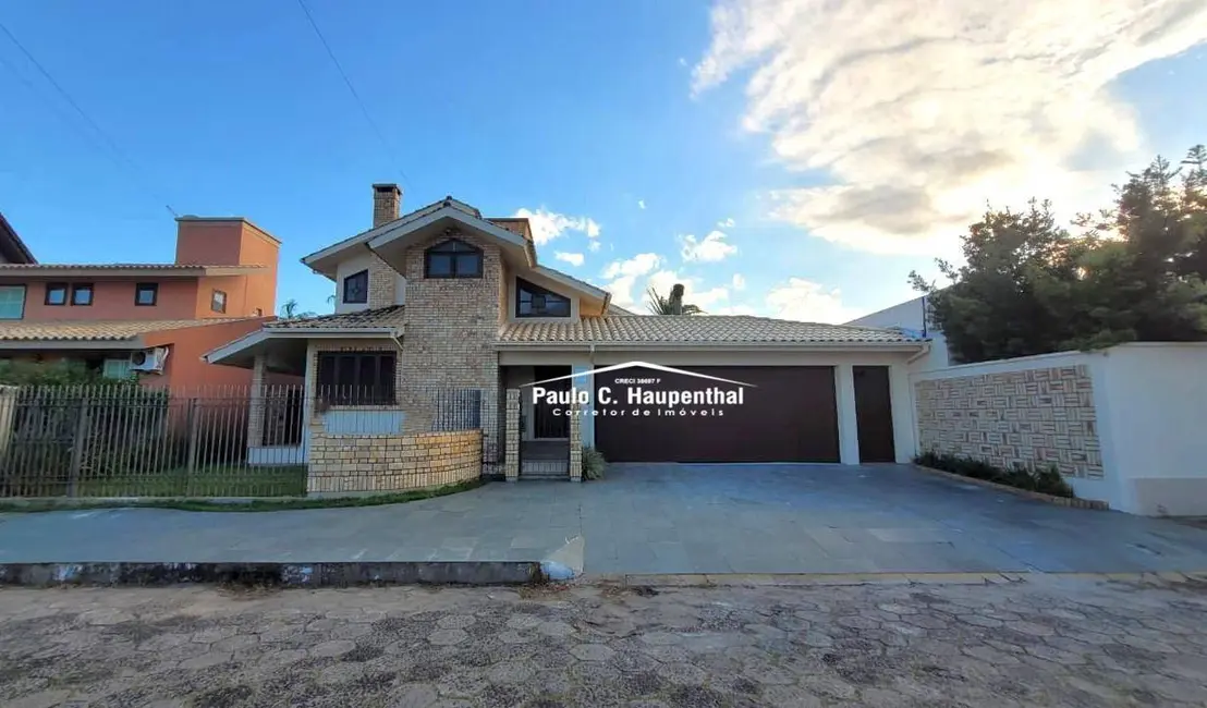 Foto 3 de Casa com 4 quartos à venda, 468m2 em Vila São José, Ararangua - SC