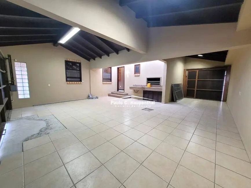 Foto 9 de Casa com 4 quartos à venda, 468m2 em Vila São José, Ararangua - SC