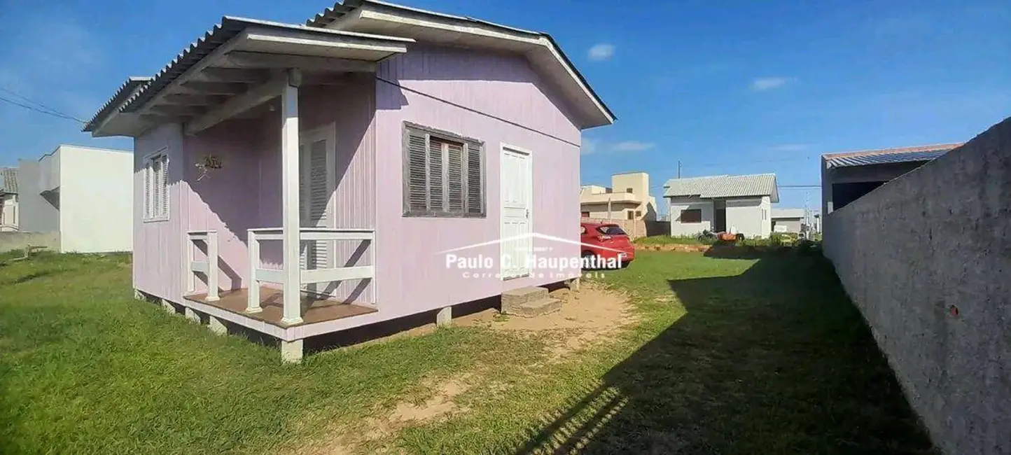 Foto 1 de Casa com 2 quartos à venda, 300m2 em Ararangua - SC