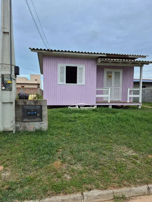 Foto 2 de Casa com 2 quartos à venda, 300m2 em Ararangua - SC