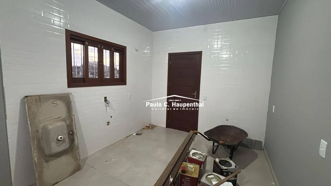 Foto 6 de Casa com 2 quartos à venda, 300m2 em Coloninha, Ararangua - SC