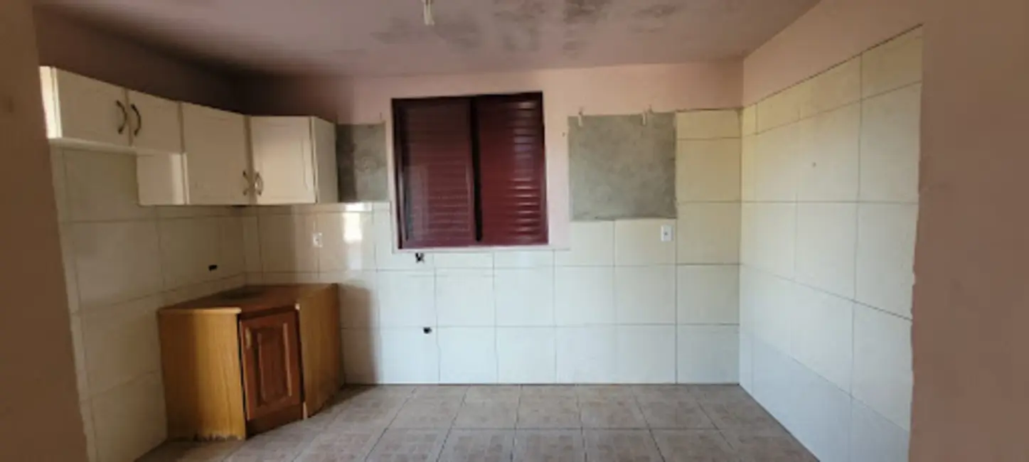Foto 5 de Casa com 2 quartos à venda, 300m2 em Balneario Arroio Do Silva - SC