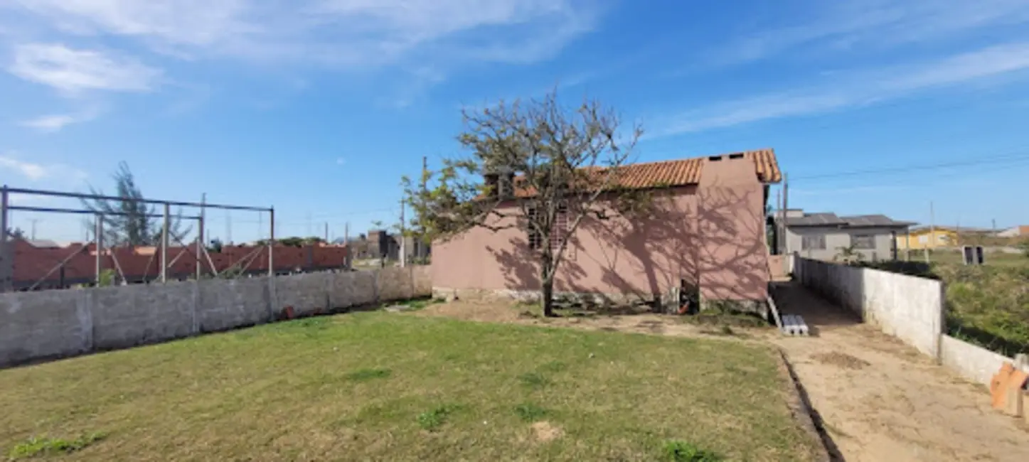 Foto 9 de Casa com 2 quartos à venda, 300m2 em Balneario Arroio Do Silva - SC