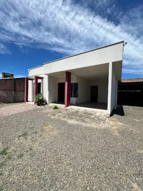 Foto 1 de Casa com 2 quartos à venda, 300m2 em Balneario Arroio Do Silva - SC