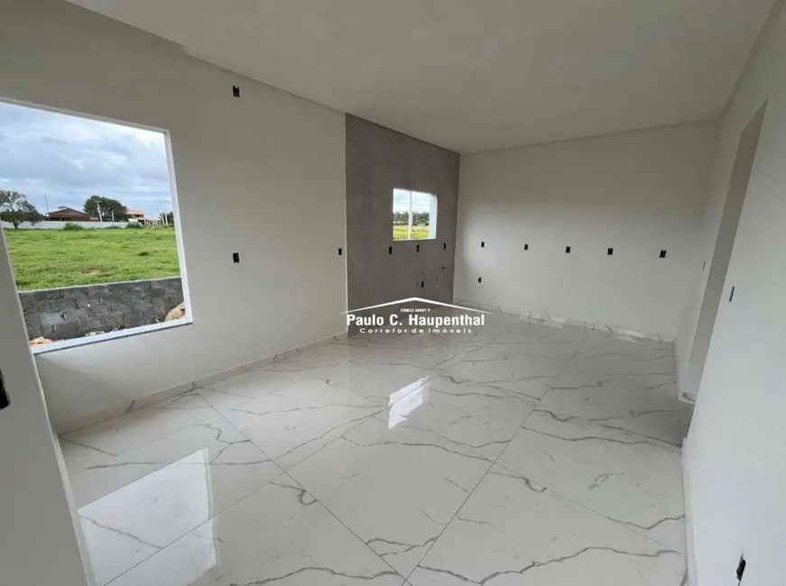Foto 4 de Casa com 3 quartos à venda, 150m2 em Ararangua - SC