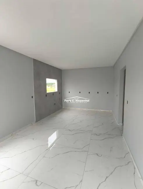 Foto 3 de Casa com 3 quartos à venda, 150m2 em Ararangua - SC